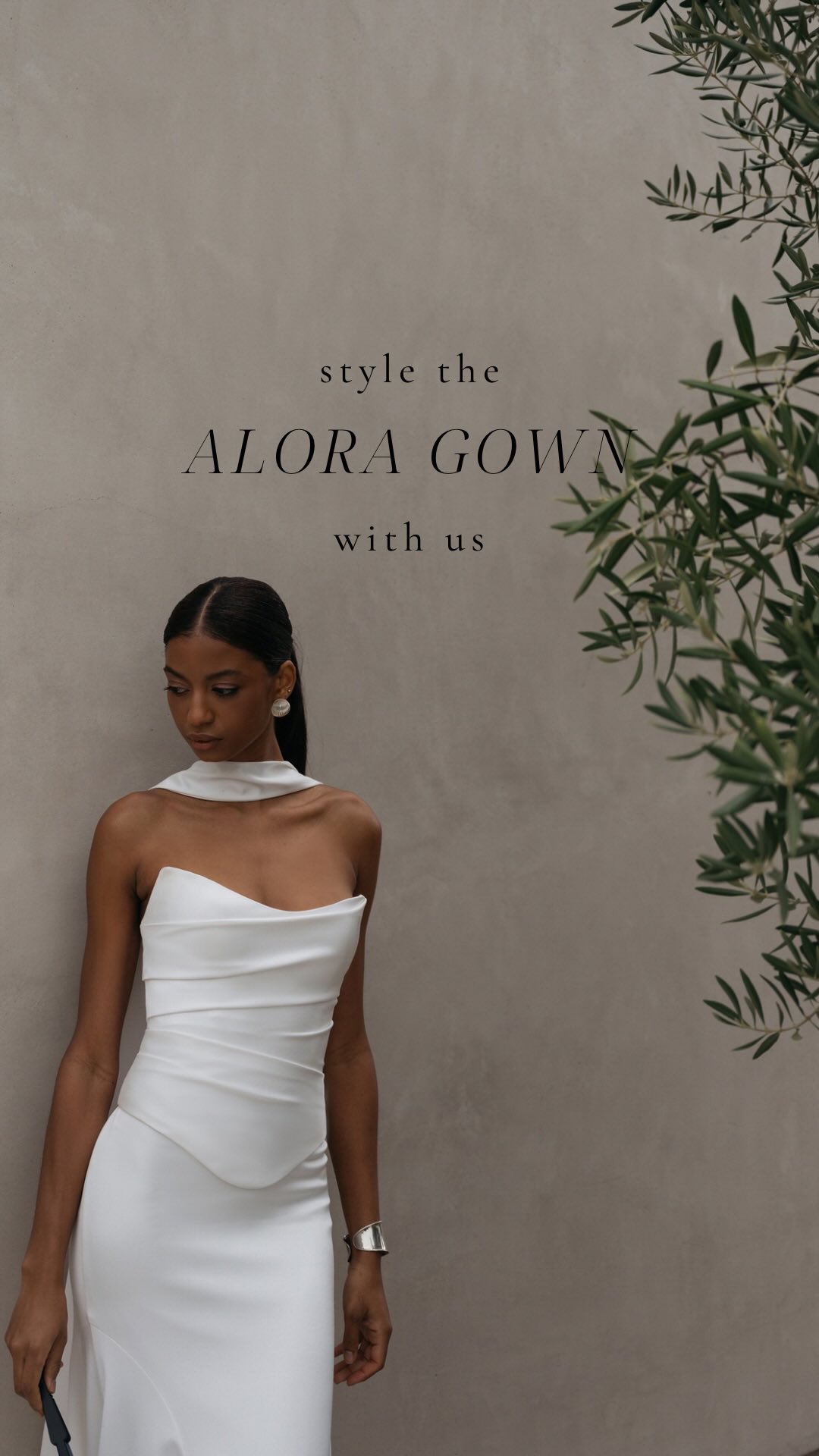 Styling tipps für das Alora Gown
Schlichte Kleider sind so individuell und können von euch ganz nach eurem Geschmack verändert werden, deshalb lieben wir das so.
welche Variante würdest du wählen?