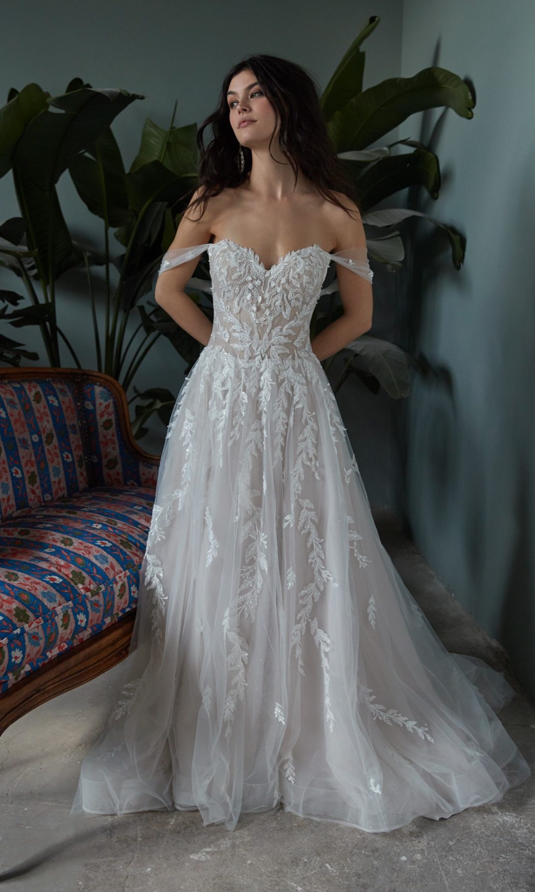 Anmutig wirkende Braut